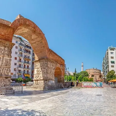 Appartamento Stylish 2br With Balcony & Work Space *