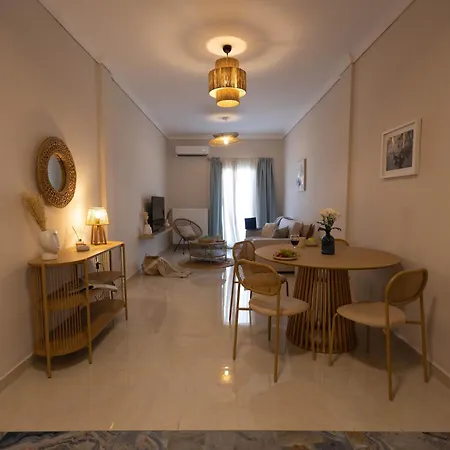 Stylish 2br With Balcony & Work Space * Saloniki