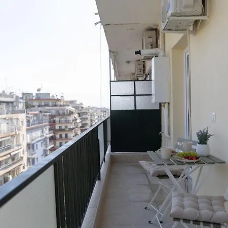 Appartamento Stylish 2br With Balcony & Work Space *